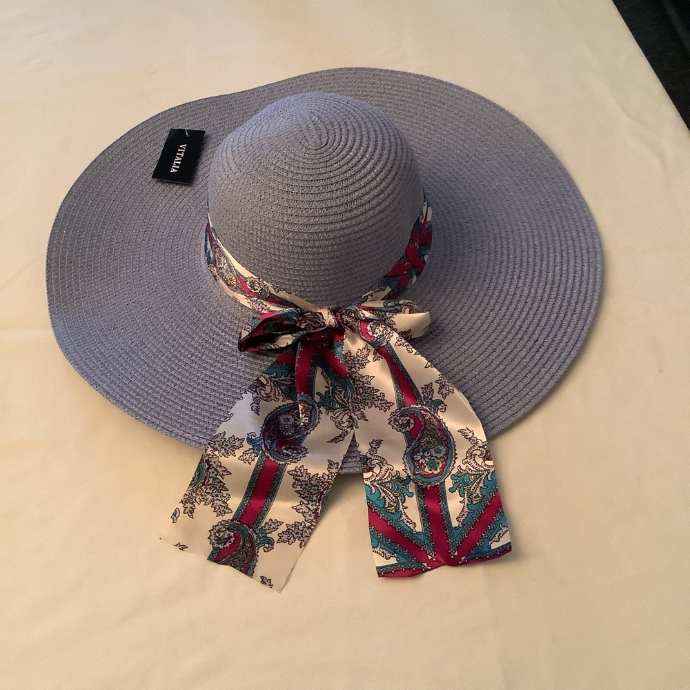 Summer hat - Picture 2 of 9